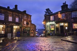 haworth main st christmas day 1 sm.jpg